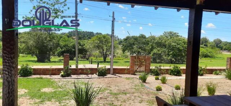 Imagem Casa com 2 Quartos à Venda, 700 m² em Viamão Imagem Casa com 2 Quartos à Venda, 700 m² em Viamão
