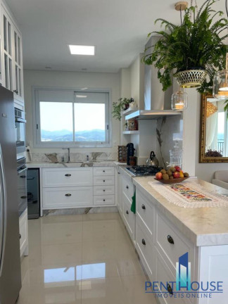 Imagem Apartamento com 3 Quartos à Venda, 128 m² em Centro - Balneário Camboriú Imagem Apartamento com 3 Quartos à Venda, 128 m² em Centro - Balneário Camboriú