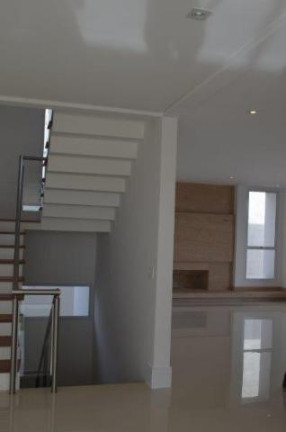 Imagem Sobrado com 10 Quartos à Venda, 453 m² em Arujá Verdes Lagos - Arujá