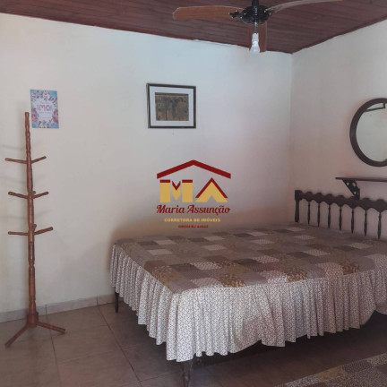Imagem Chácara com 5 Quartos para Temporada, em Cabo Frio Imagem Chácara com 5 Quartos para Temporada, em Cabo Frio