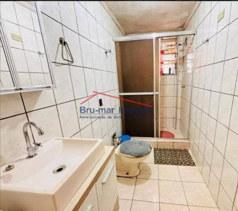 Imagem Apartamento com 2 Quartos à Venda, 77 m² em Encruzilhada - Santos