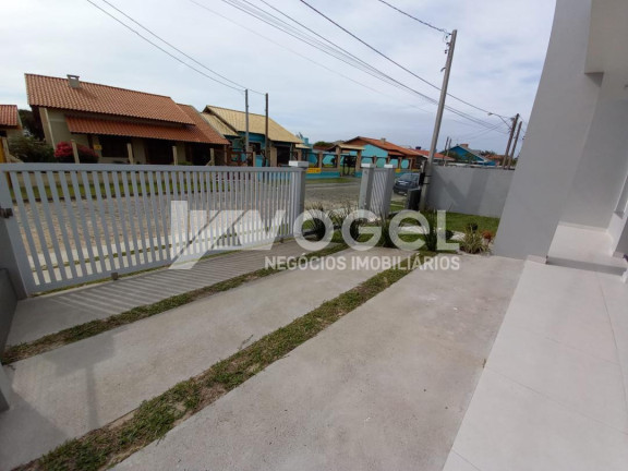 Imagem Casa com 3 Quartos à Venda, 137 m² em Nova Tramandaí - Tramandai