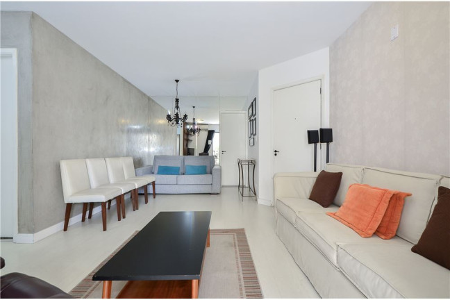 Imagem Apartamento com 3 Quartos à Venda, 92 m² em Moema - São Paulo