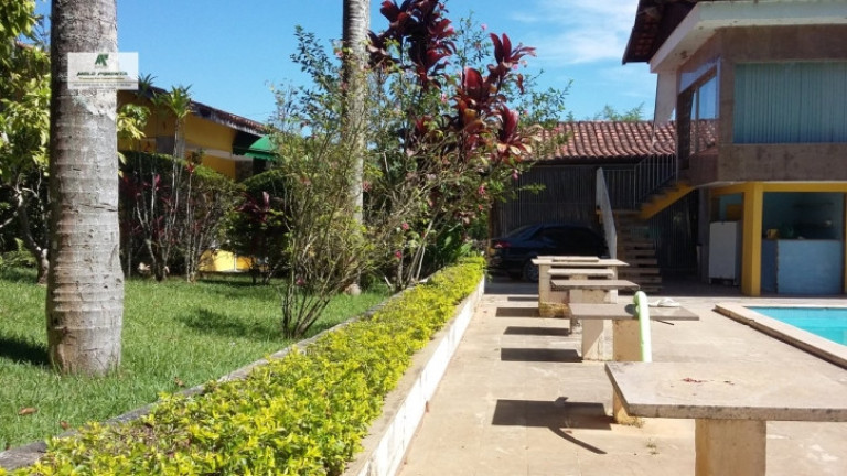 Imagem Chácara com 3 Quartos à Venda, 400 m² em Caetê - São Roque Imagem Chácara com 3 Quartos à Venda, 400 m² em Caetê - São Roque