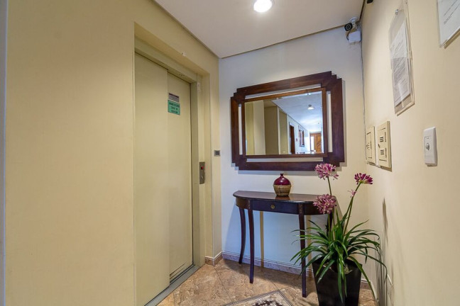 Imagem Apartamento com 2 Quartos à Venda, 87 m² em Cristo Redentor - Porto Alegre