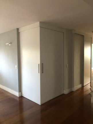 Imagem Imóvel com 3 Quartos à Venda, 109 m² em Vila Olímpia - São Paulo Imagem Imóvel com 3 Quartos à Venda, 109 m² em Vila Olímpia - São Paulo