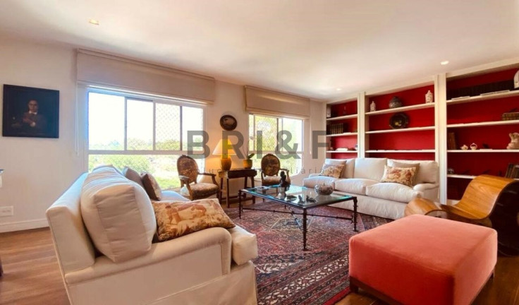 Imagem Apartamento com 3 Quartos à Venda, 247 m² em Real Parque - São Paulo Imagem Apartamento com 3 Quartos à Venda, 247 m² em Real Parque - São Paulo