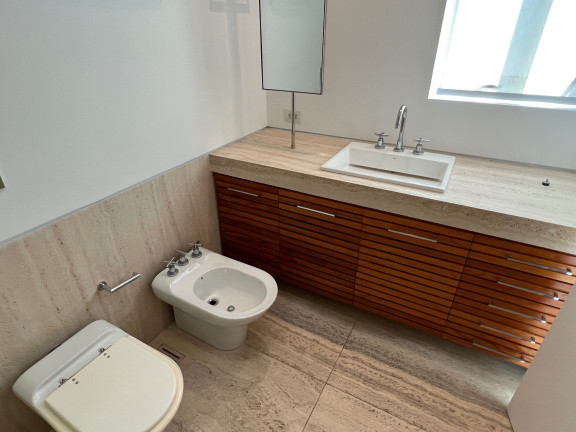 Imagem Imóvel com 3 Quartos para Alugar, 350 m² em Ipanema - Rio De Janeiro Imagem Imóvel com 3 Quartos para Alugar, 350 m² em Ipanema - Rio De Janeiro