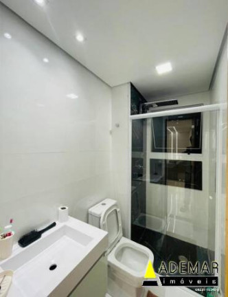 Imagem Casa com 2 Quartos à Venda, 52 m² em Campanário - Diadema