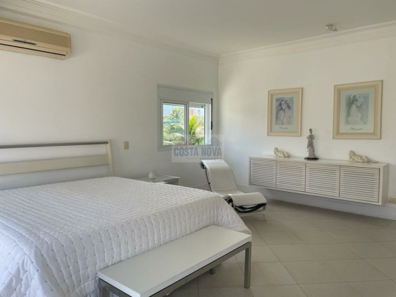 Imagem Casa com 5 Quartos à Venda, 757 m² em Jardim Virgínia - Guarujá Imagem Casa com 5 Quartos à Venda, 757 m² em Jardim Virgínia - Guarujá