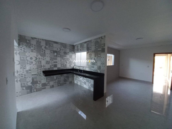 Imagem Casa com 2 Quartos à Venda, 89 m²