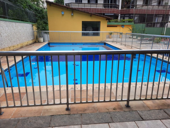 Imagem Imóvel com 3 Quartos à Venda, 131 m² em Alto - Teresópolis Imagem Imóvel com 3 Quartos à Venda, 131 m² em Alto - Teresópolis