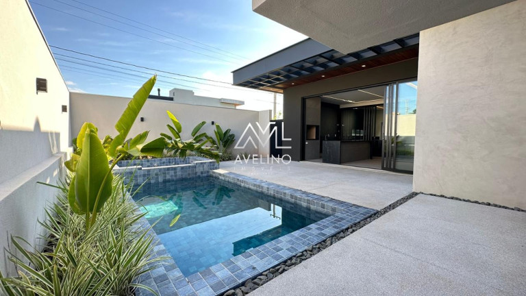Imagem Casa de Condomínio com 5 Quartos à Venda, 255 m² em Jardim Noroeste - Campo Grande