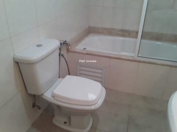 Imagem Imóvel com 3 Quartos à Venda, 145 m² em Higienópolis - São Paulo Imagem Imóvel com 3 Quartos à Venda, 145 m² em Higienópolis - São Paulo