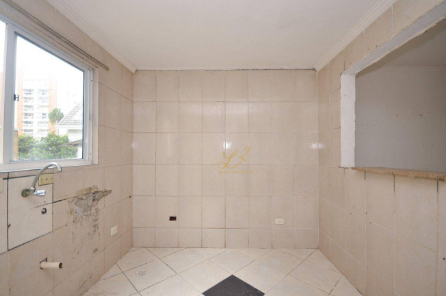 Imagem Sobrado com 3 Quartos à Venda, 117 m² em Cristo Rei - Curitiba