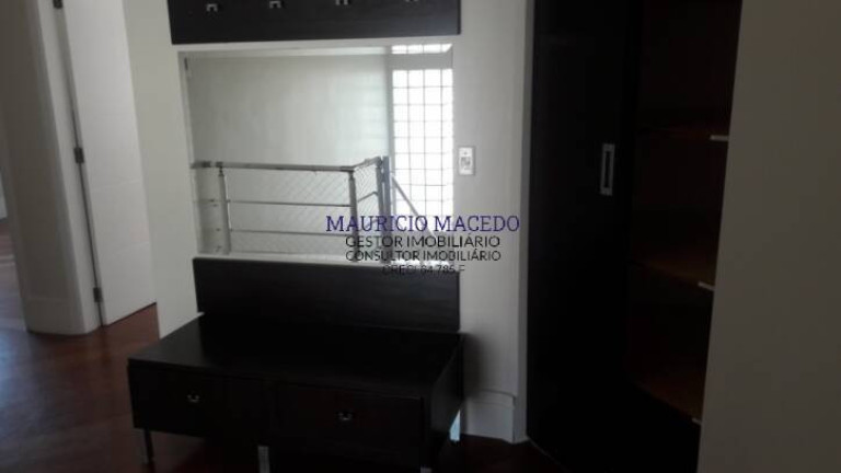 Imagem Casa com 4 Quartos à Venda, 500 m² em Alphaville - Santana De Parnaíba Imagem Casa com 4 Quartos à Venda, 500 m² em Alphaville - Santana De Parnaíba