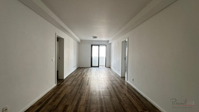 Imagem Apartamento com 3 Quartos à Venda, 150 m² em Centro - Florianópolis Imagem Apartamento com 3 Quartos à Venda, 150 m² em Centro - Florianópolis