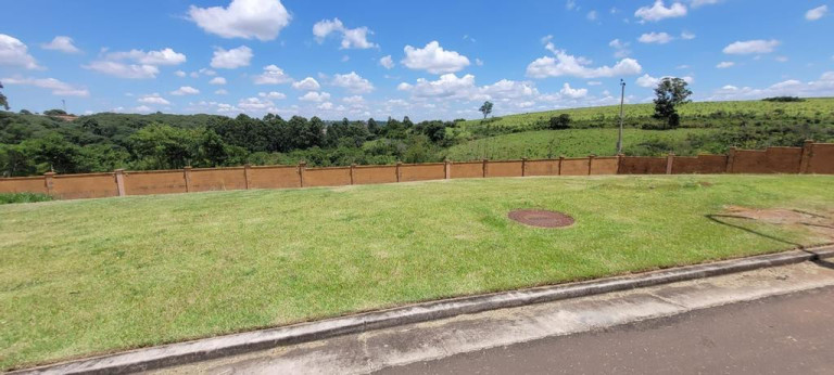 Terreno à Venda, 542 m² em Alphaville Dom Pedro 3 - Campinas