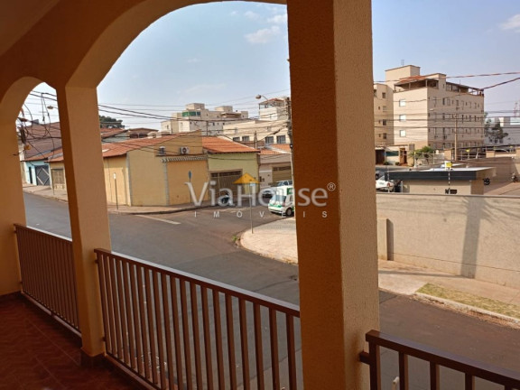 Imagem Sobrado com 3 Quartos à Venda, 161 m² em Sumarezinho - Ribeirão Preto Imagem Sobrado com 3 Quartos à Venda, 161 m² em Sumarezinho - Ribeirão Preto