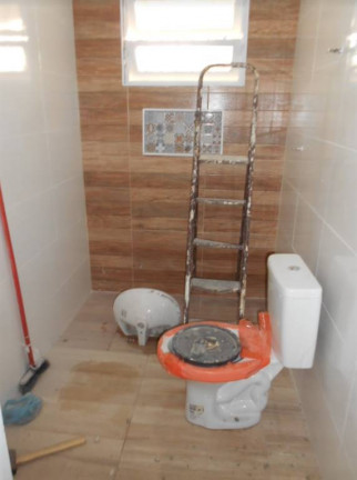Imagem Casa com 2 Quartos à Venda, em Maracanã - Praia Grande Imagem Casa com 2 Quartos à Venda, em Maracanã - Praia Grande