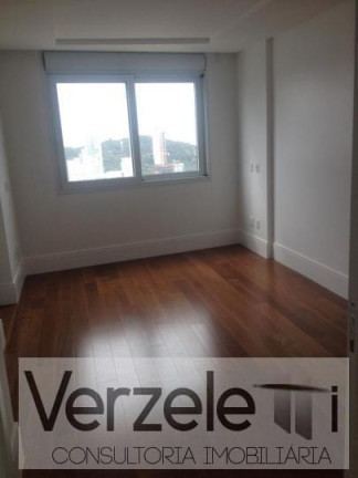 Imagem Apartamento com 3 Quartos à Venda, 180 m² em Centro - Balneário Camboriú Imagem Apartamento com 3 Quartos à Venda, 180 m² em Centro - Balneário Camboriú