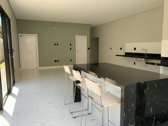 Imagem Casa com 3 Quartos à Venda, 250 m² em Alphaville - Ribeirão Preto Imagem Casa com 3 Quartos à Venda, 250 m² em Alphaville - Ribeirão Preto