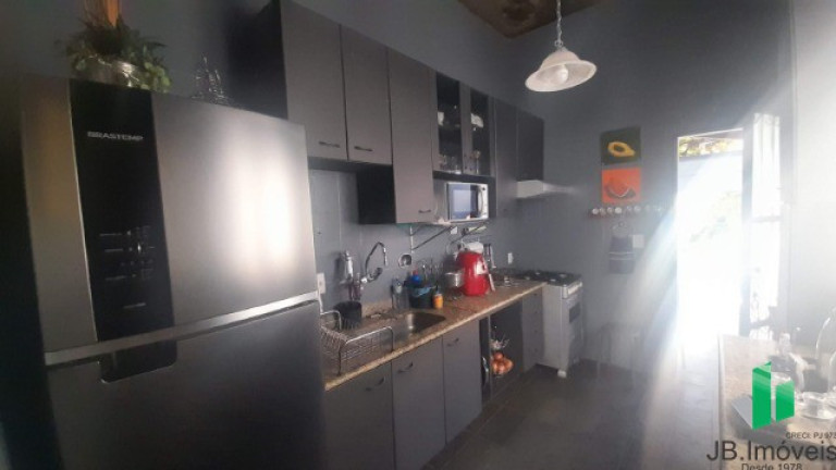 Imagem Casa com 3 Quartos à Venda, 180 m² em Cândida Câmara - Montes Claros