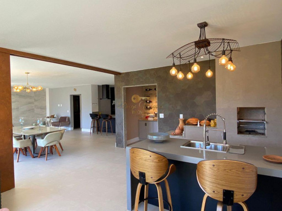 Imagem Casa com 3 Quartos à Venda, 399 m² em Panorama - Teresópolis Imagem Casa com 3 Quartos à Venda, 399 m² em Panorama - Teresópolis