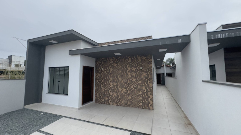 Imagem Casa com 3 Quartos à Venda, 102 m² em Barra Velha Imagem Casa com 3 Quartos à Venda, 102 m² em Barra Velha