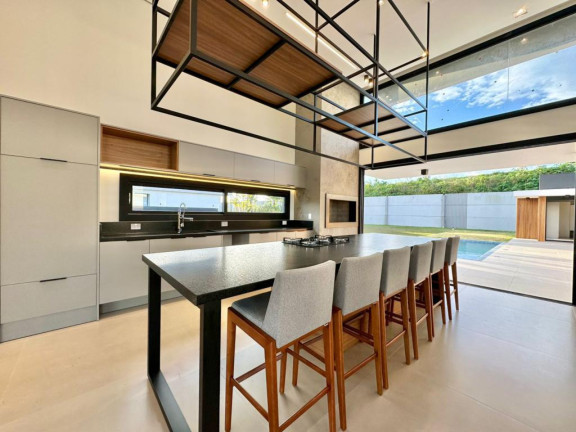 Imagem Casa com 4 Quartos à Venda, 244 m² em -- - Capao Da Canoa Imagem Casa com 4 Quartos à Venda, 244 m² em -- - Capao Da Canoa
