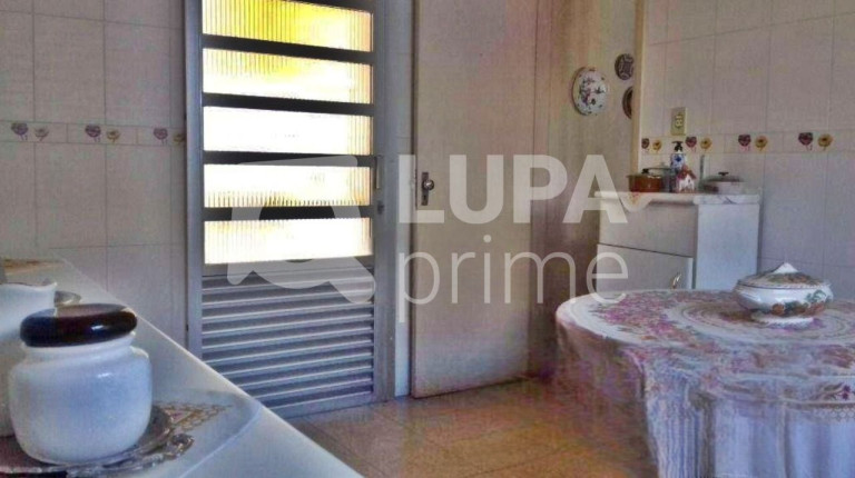 Imagem Casa com 2 Quartos à Venda, 140 m² em Vila Maria Baixa - São Paulo Imagem Casa com 2 Quartos à Venda, 140 m² em Vila Maria Baixa - São Paulo