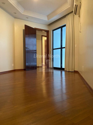 Imagem Apartamento com 3 Quartos à Venda, 662 m² em Centro - Balneário Camboriú Imagem Apartamento com 3 Quartos à Venda, 662 m² em Centro - Balneário Camboriú
