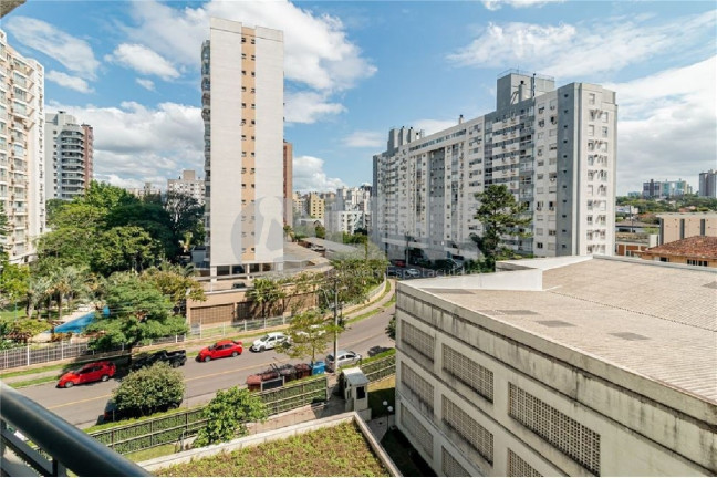 Imagem Apartamento com 2 Quartos à Venda, 68 m² em Passo Da Areia - Porto Alegre Imagem Apartamento com 2 Quartos à Venda, 68 m² em Passo Da Areia - Porto Alegre