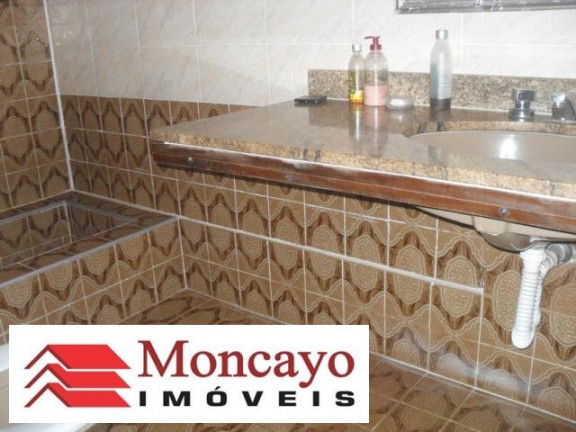 Imagem Sobrado com 6 Quartos à Venda, 420 m² em Centro - Caraguatatuba Imagem Sobrado com 6 Quartos à Venda, 420 m² em Centro - Caraguatatuba