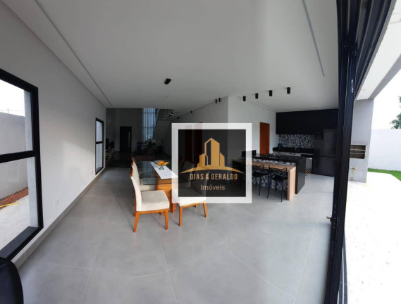 Imagem Sobrado com 4 Quartos à Venda ou Locação, 232 m² em Santa Luzia - Caçapava