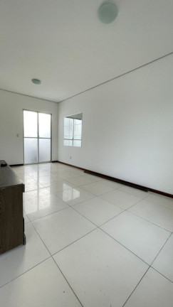 Imagem Casa com 3 Quartos à Venda, 250 m² em Sim - Feira De Santana
