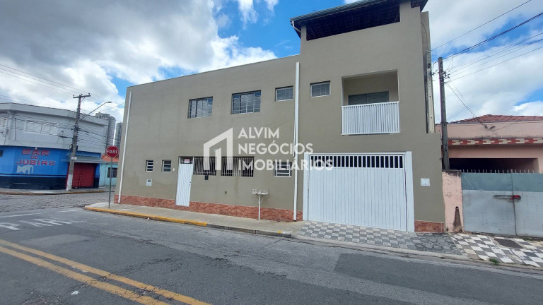 Imóvel Comercial à Venda, 150 m² em São João - Jacareí