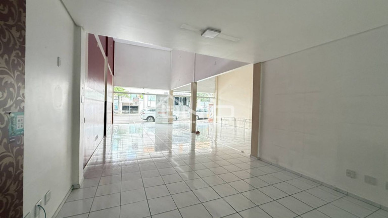 Imagem Sala Comercial para Alugar, 300 m² em Centro - Pato Branco Imagem Sala Comercial para Alugar, 300 m² em Centro - Pato Branco