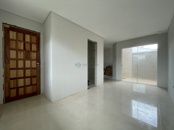 Imagem Sobrado com 3 Quartos à Venda, 84 m² em Sítio Cercado - Curitiba Imagem Sobrado com 3 Quartos à Venda, 84 m² em Sítio Cercado - Curitiba