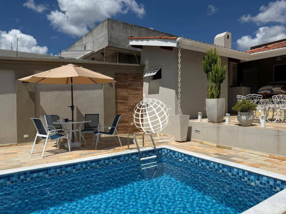 Casa com 3 Quartos à Venda, 200 m² em Jardim Paulista - Atibaia