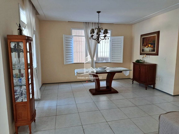 Imagem Casa com 4 Quartos à Venda, 282 m² em Sapiranga (coité) - Fortaleza