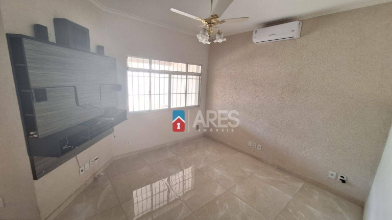 Imagem Casa com 3 Quartos à Venda, 221 m² em Parque Novo Mundo - Americana Imagem Casa com 3 Quartos à Venda, 221 m² em Parque Novo Mundo - Americana