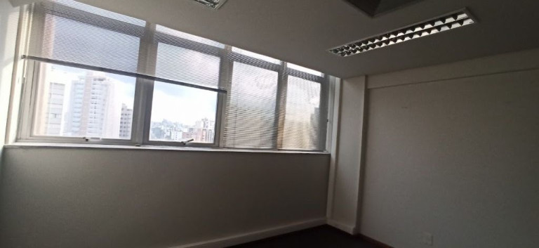 Imagem Sala Comercial à Venda, 410 m² em Funcionários - Belo Horizonte Imagem Sala Comercial à Venda, 410 m² em Funcionários - Belo Horizonte