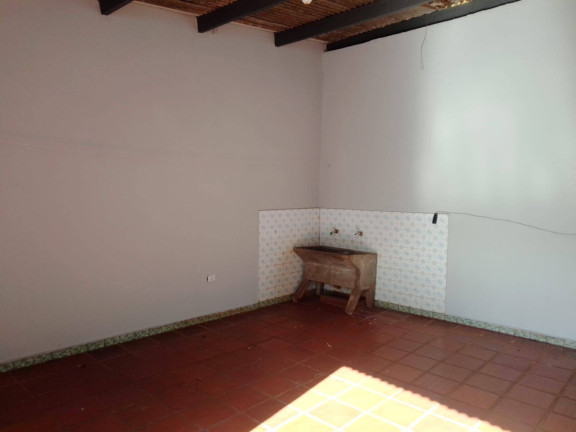 Imagem Casa com 3 Quartos para Alugar, em Arapongas Imagem Casa com 3 Quartos para Alugar, em Arapongas