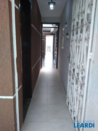 Imagem Sobrado com 3 Quartos à Venda, 250 m² em Vila Guarani - Santo André Imagem Sobrado com 3 Quartos à Venda, 250 m² em Vila Guarani - Santo André