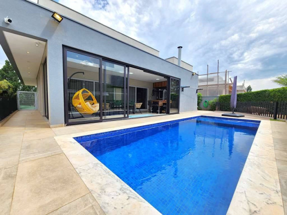 Imagem Casa com 3 Quartos à Venda, 303 m² em Granja Viana - Carapicuíba