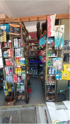 Ponto Comercial à Venda, 300 m² em Santa Maria - Santos