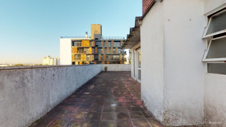 Imagem Imóvel com 3 Quartos à Venda, 185 m² em Passo Da Areia - Porto Alegre Imagem Imóvel com 3 Quartos à Venda, 185 m² em Passo Da Areia - Porto Alegre