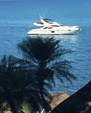 Casa com 6 Quartos à Venda, 1.500 m² em Praia Do Curral - Ilhabela