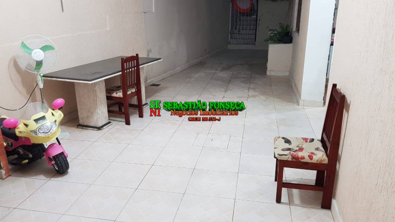 Imagem Casa com 3 Quartos à Venda, 185 m² em Monte Castelo - São José Dos Campos